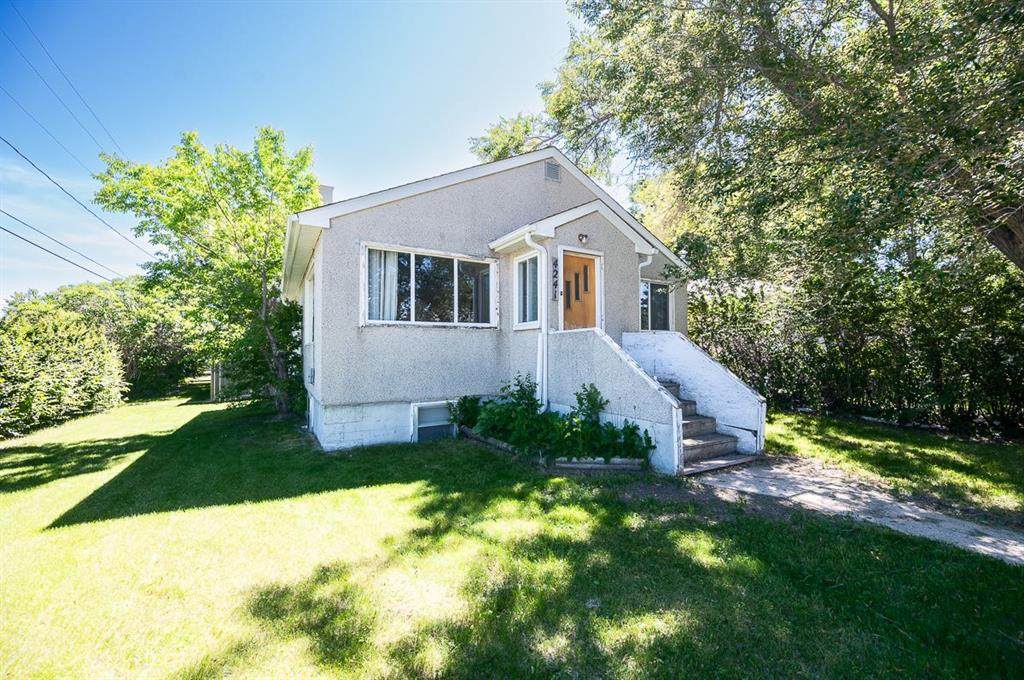 4241 41 Avenue - Photo 1