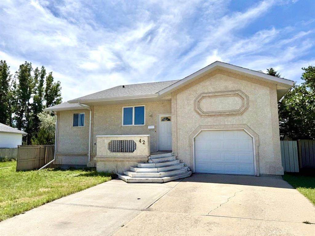 42 Mt Backus Crescent - Photo 1