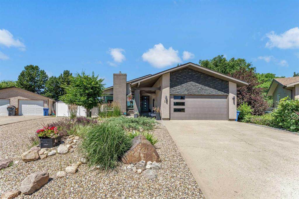 15 Rossdale Way - Photo 1