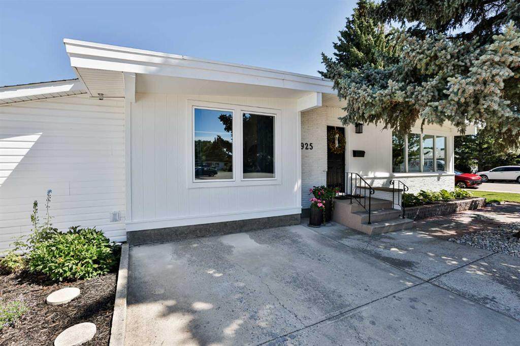 2925 11A Avenue - Photo 1