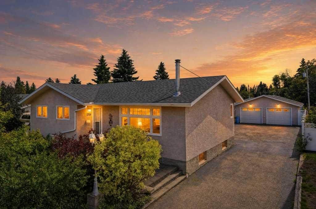 5709 56 Avenue - Photo 1