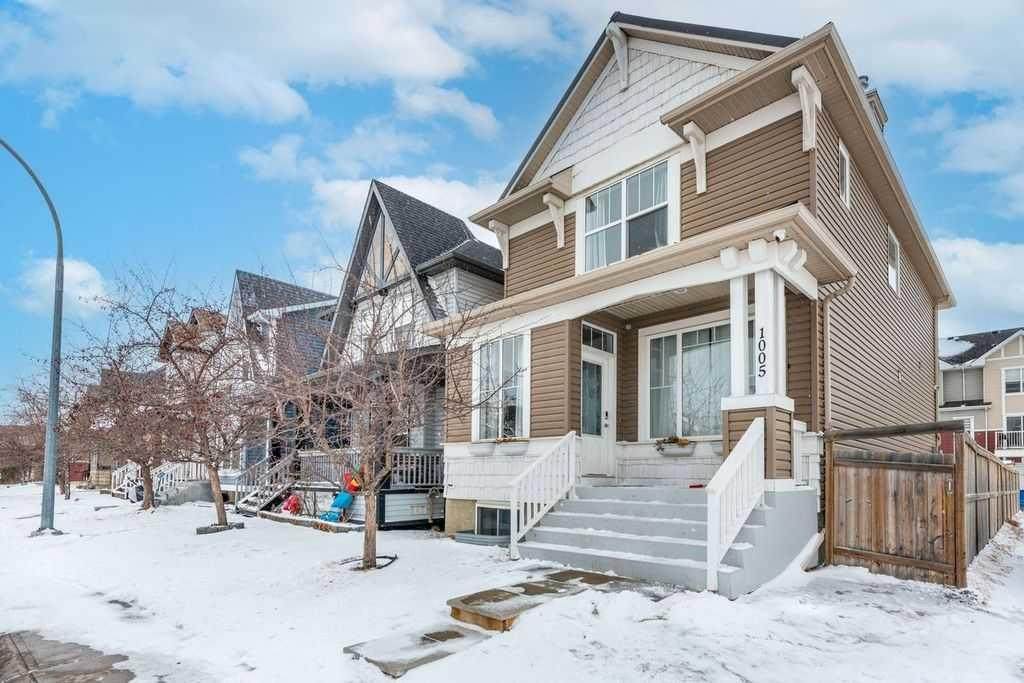 1005 New Brighton Gardens - Photo 1