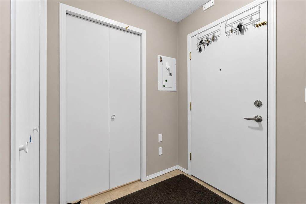 https://bt-photos.global.ssl.fastly.net/calgary/orig_boomver_1_A2328483-2.jpg