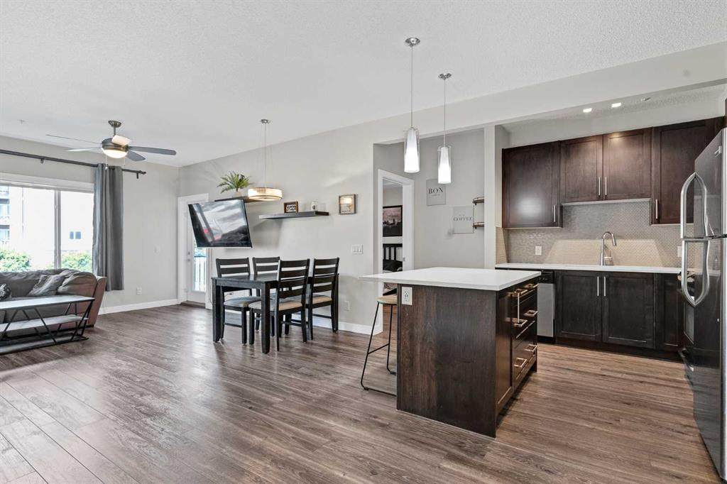 4 Sage Hill Terrace - Photo 1