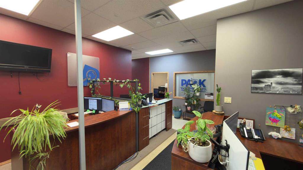 https://bt-photos.global.ssl.fastly.net/calgary/orig_boomver_1_A2329132-2.jpg