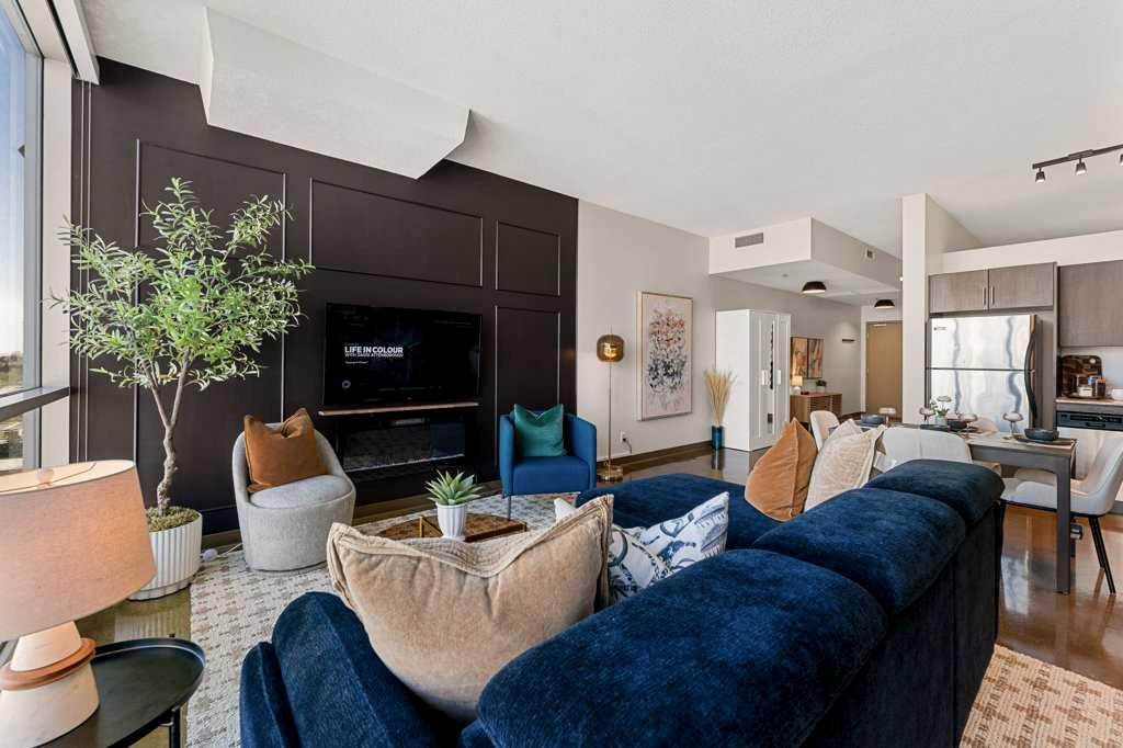 135 13 Avenue - Photo 1