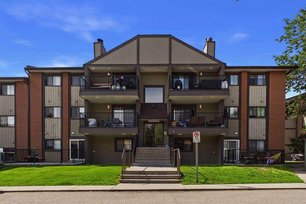 13045 6 Street - Photo 1