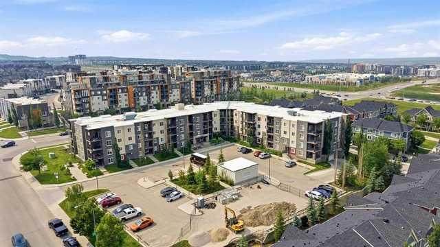 https://bt-photos.global.ssl.fastly.net/calgary/orig_boomver_1_A2329963-2.jpg