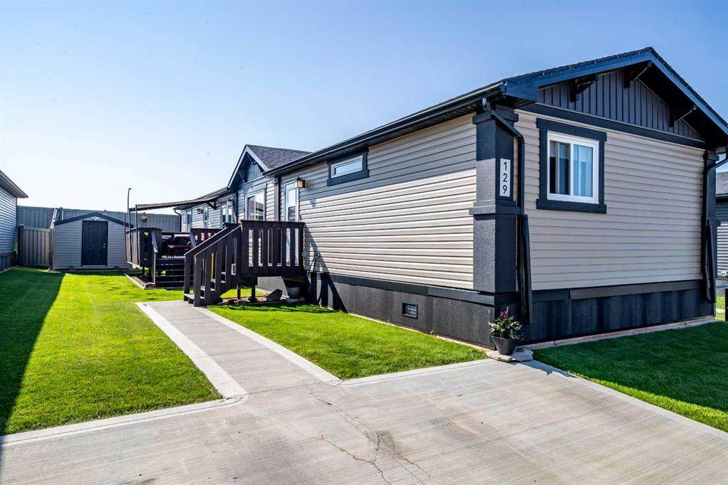 84 Ave - Photo 1