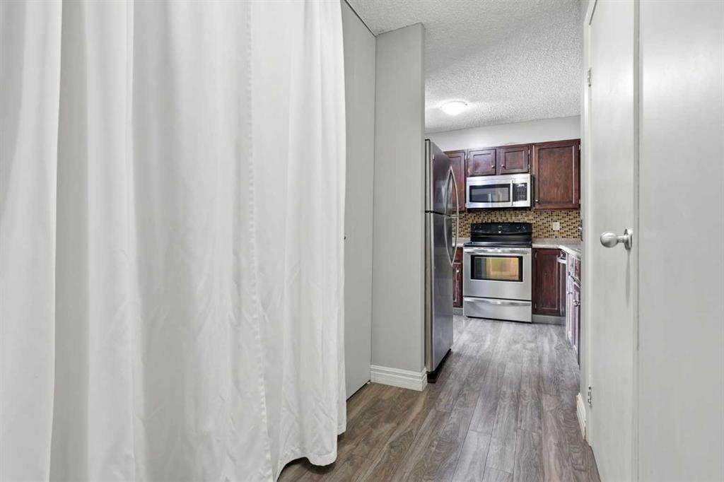 https://bt-photos.global.ssl.fastly.net/calgary/orig_boomver_1_A2331026-2.jpg