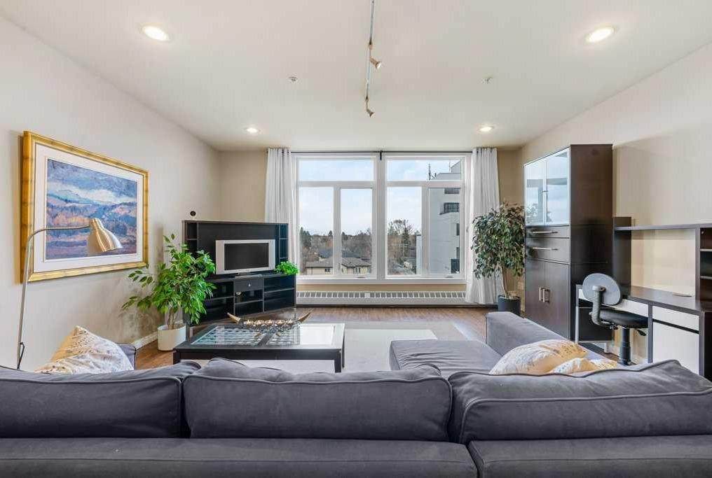 https://bt-photos.global.ssl.fastly.net/calgary/orig_boomver_1_A2331090-2.jpg