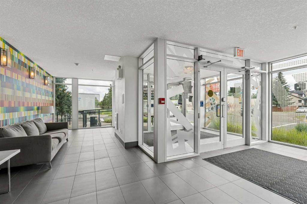 2702 17 Avenue - Photo 1