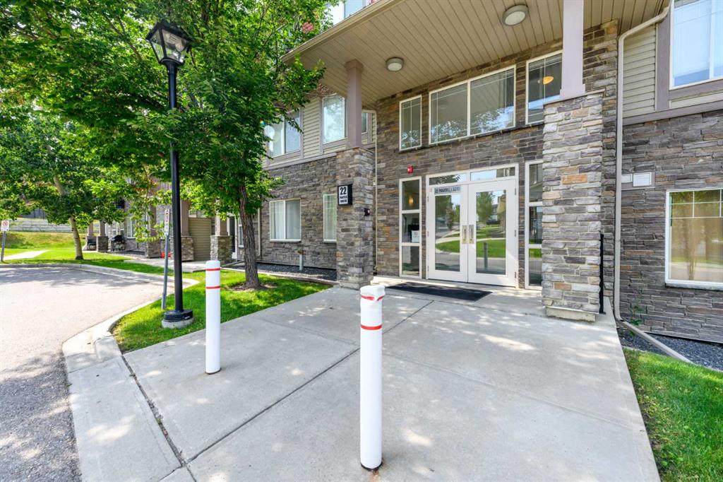 https://bt-photos.global.ssl.fastly.net/calgary/orig_boomver_1_A2332015-2.jpg