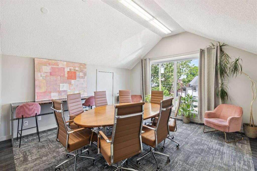 2632 24 Street - Photo 1