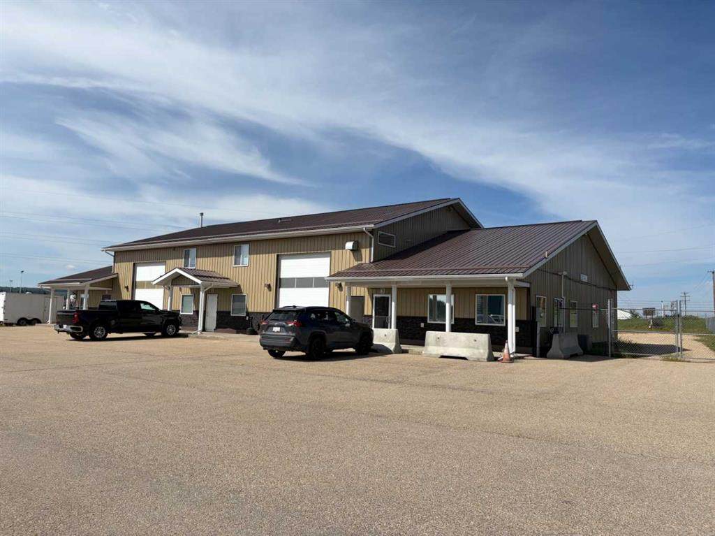3307 41 Avenue - Photo 1