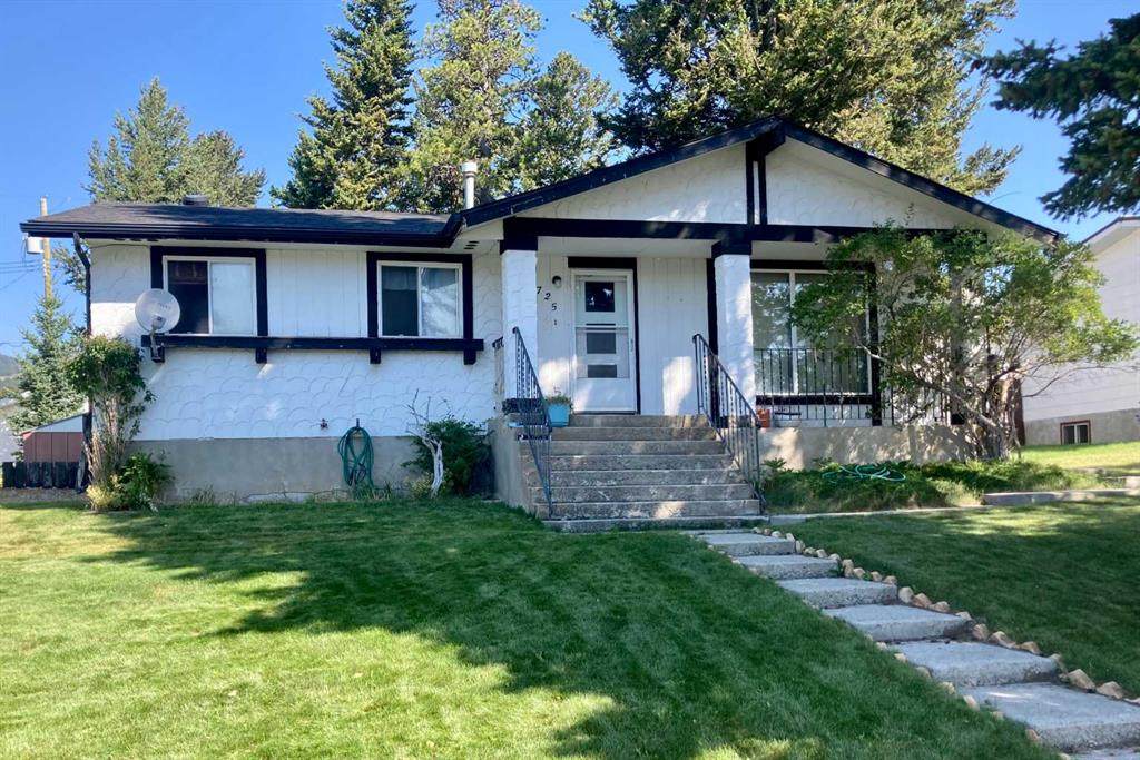 7725 28 Avenue - Photo 1