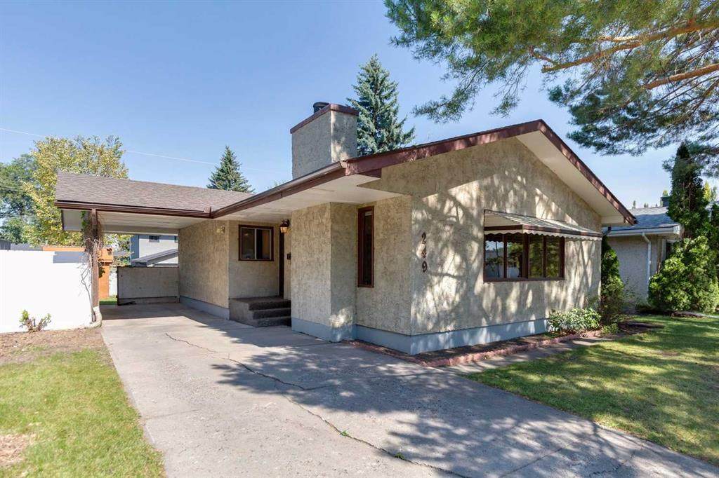 249 Wascana Crescent - Photo 1