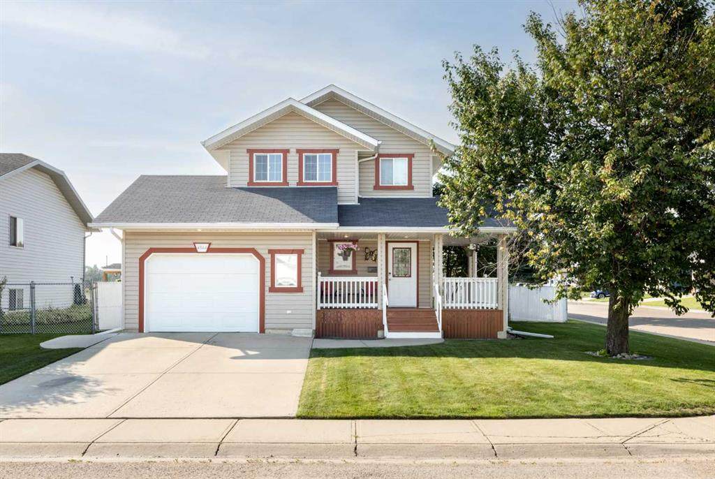 4344 60A Avenue Crescent - Photo 1
