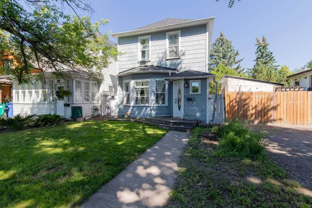 725 6 Street - Photo 1