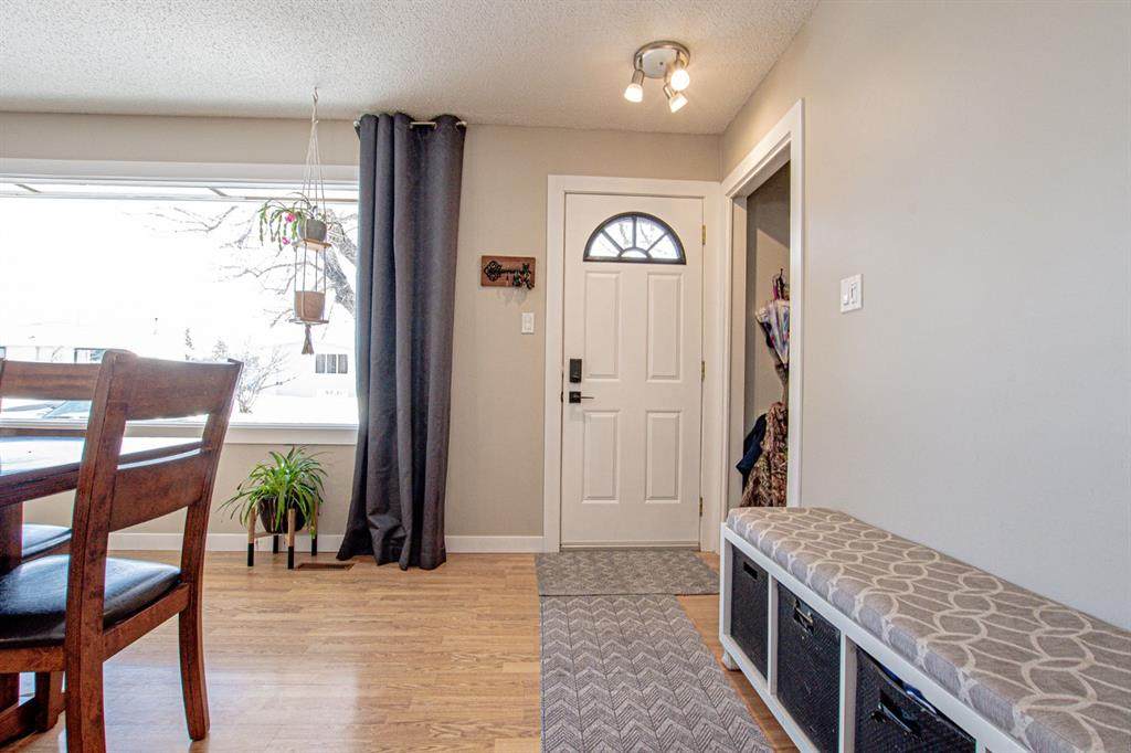 https://bt-photos.global.ssl.fastly.net/calgary/orig_boomver_1_A2341541-2.jpg