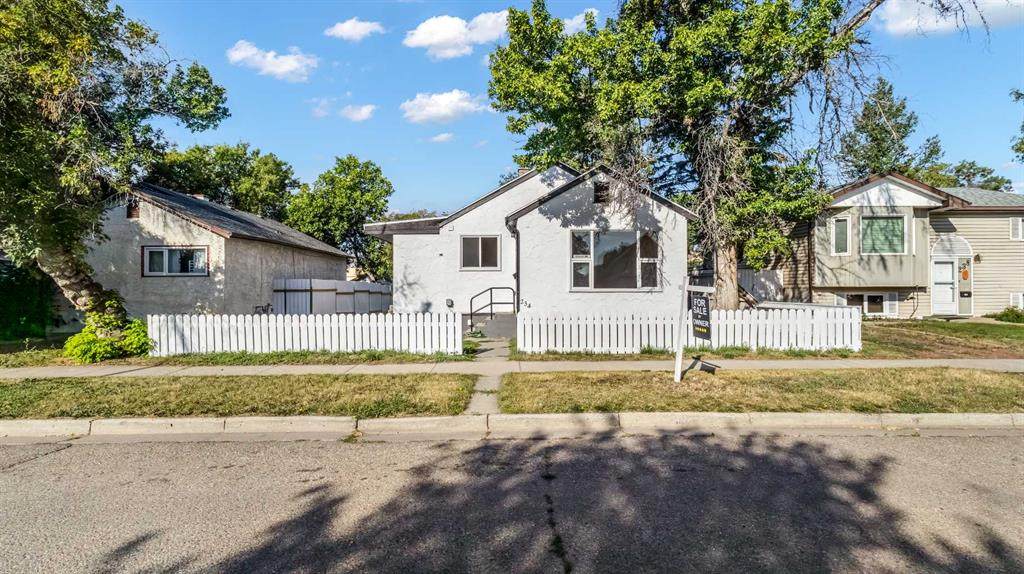 234 14 Street - Photo 1