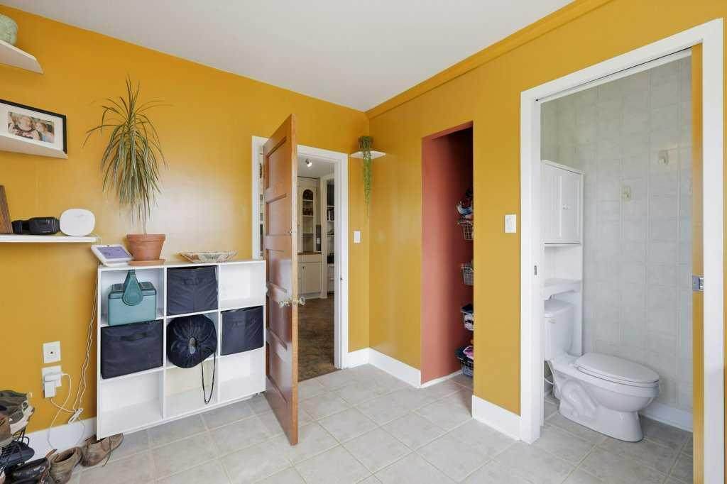 https://bt-photos.global.ssl.fastly.net/calgary/orig_boomver_1_A2341653-2.jpg