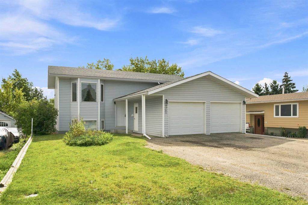 9701 98 Avenue - Photo 1