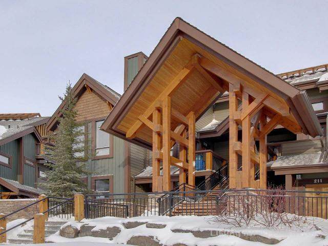 107 Armstrong Place - Photo 1