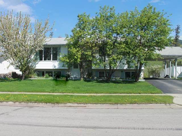 10422 105 AVE - Photo 1