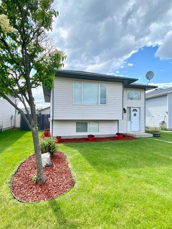 12 Wood Drive - Photo 1