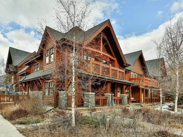 201 Muskrat Street - Photo 1