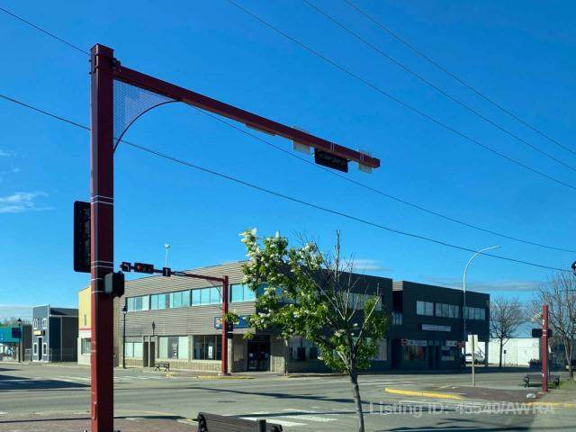 124 50 STREET - Photo 1