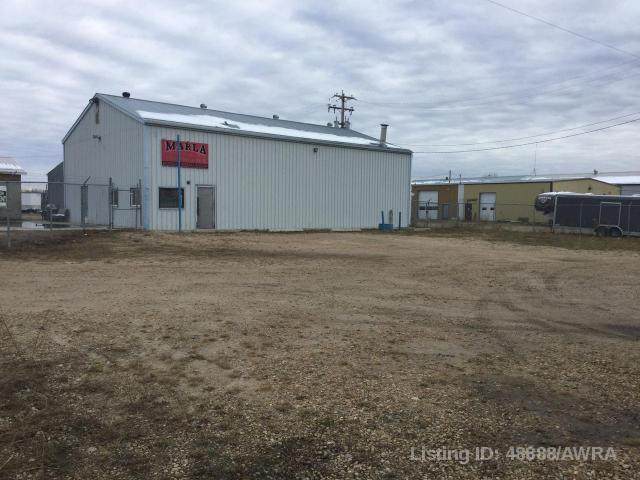 6514 50 AVE - Photo 1