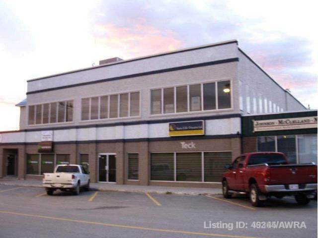 211 Pembina Ave - Photo 1