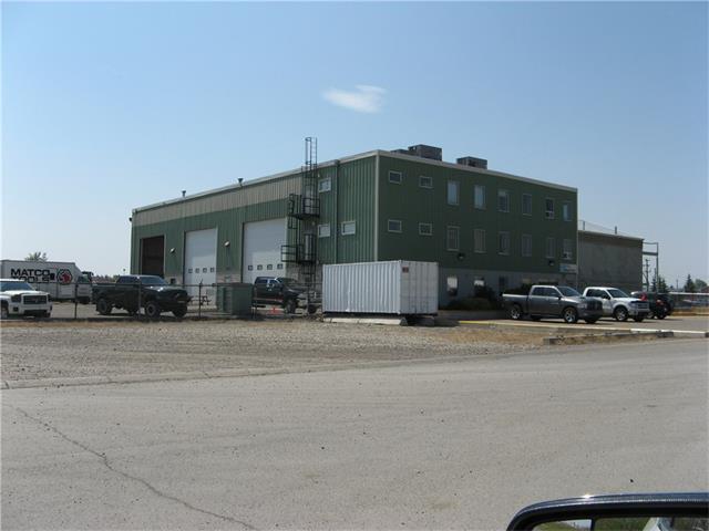 325 Railway Street - Photo 1