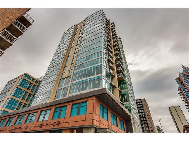 888 4 Avenue - Photo 1