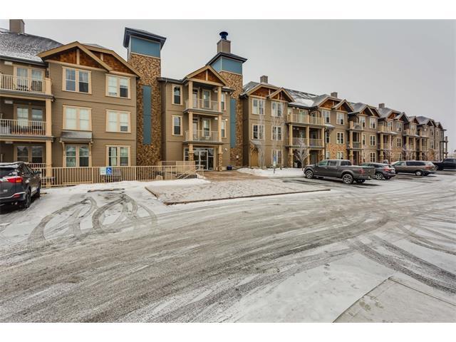 207 Sunset Drive - Photo 1
