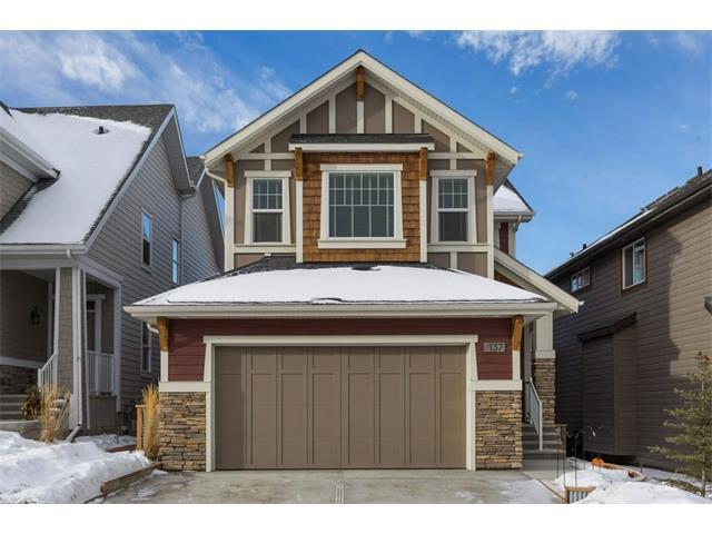 137 Riviera Crescent - Photo 1