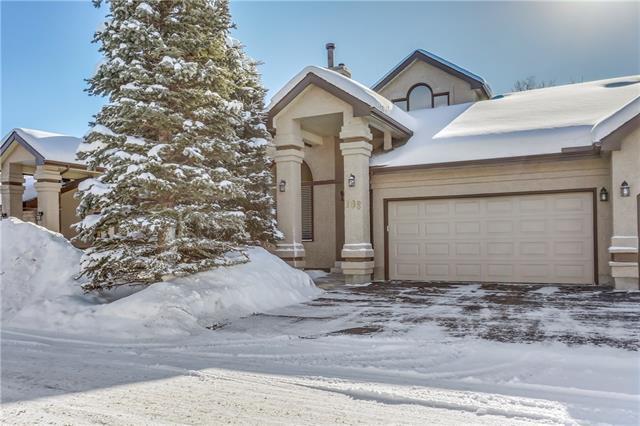 108 Oakbriar Close - Photo 1