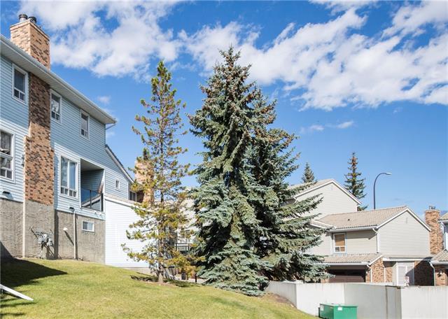 104 Coachway Lane - Photo 1