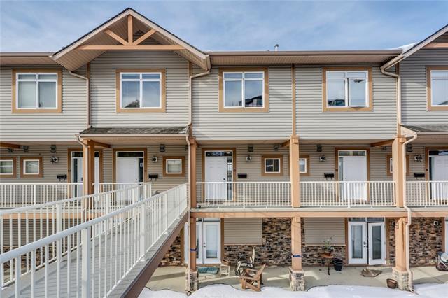 148 Rockyledge View - Photo 1