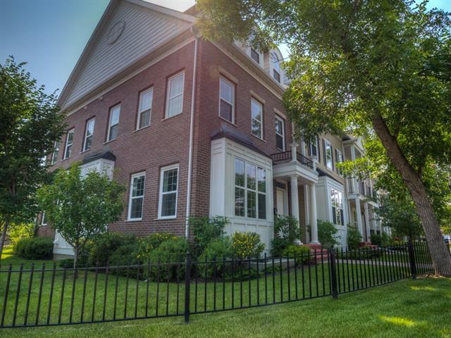 2801 Dallaire Avenue - Photo 1