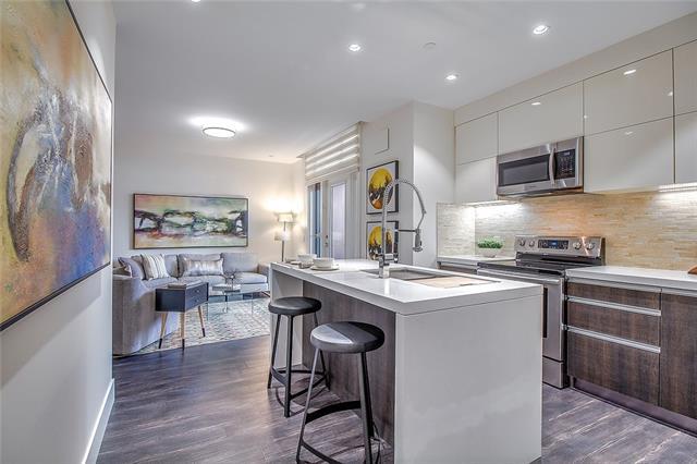 108 13 Avenue - Photo 1