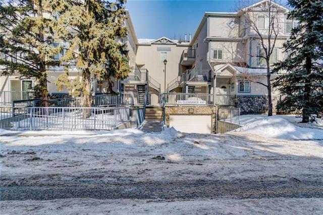 622 56 Avenue - Photo 1