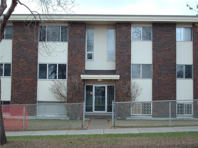 231 64 Avenue - Photo 1