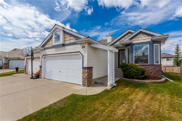 86 Chaparral Close - Photo 1