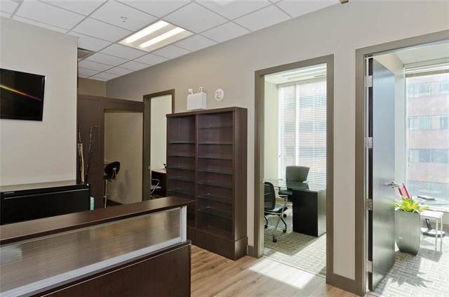 888 4 Avenue - Photo 1