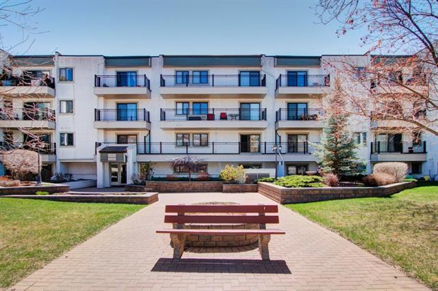 723 57 Avenue - Photo 1
