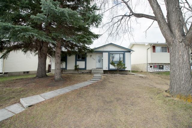 323 Whiteview Road - Photo 1