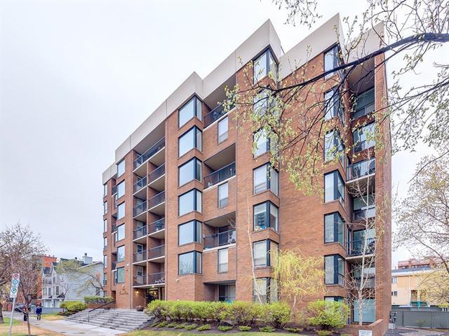 1123 13 Avenue - Photo 1